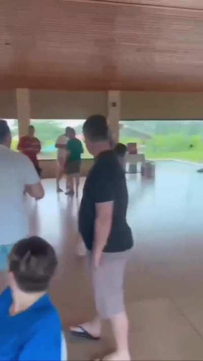 Apply directly to the forehead. 