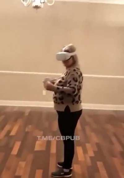 Wcgw while I play VR
