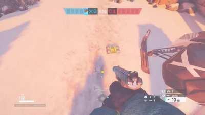 For those who don't know Flore's drone speeds up the longer it's rolling