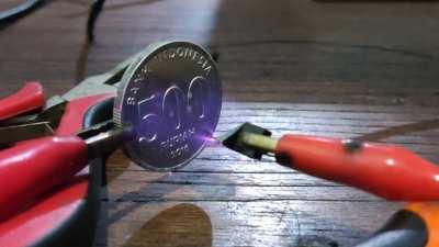 Look at that corona discharge