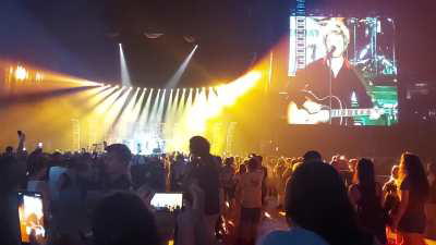 Billie Joe burping during song in Toronto 🤣