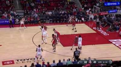 [Highlight] Garrison Mathews with the 4-point play from deep!