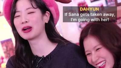 dahyun: *exists*
