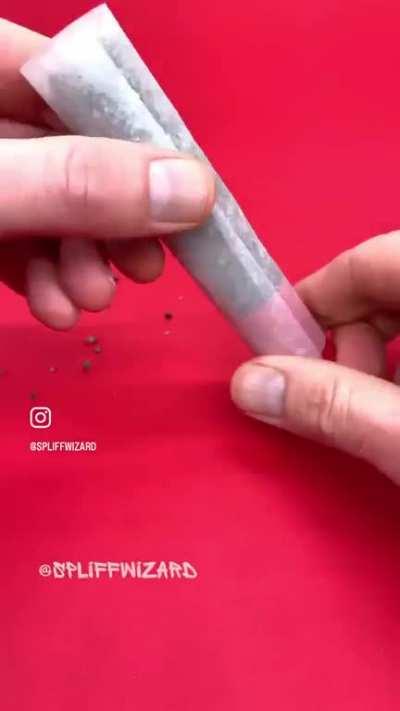 Want to smoke? 7 gram Hash Hole: 👉6 grams of Garlic Sherb flower (GMO x Blue Sherbet) 👉1 gram of Guavas n Bananas Rosin Badder (Tallyman x Pure Guava)