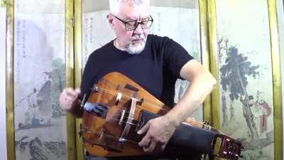 Andrey Vinogradov's Mesmerizing Melodies on the Hurdy-Gurdy