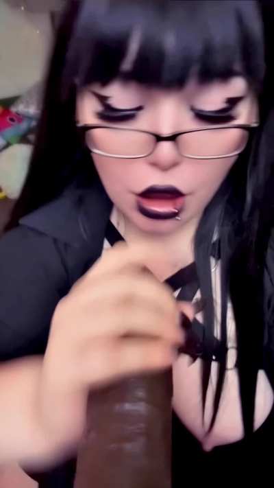 I love your BBC 🥵 Cum for me 💦