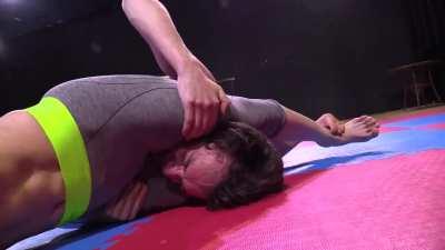 Akela killer Squeeze