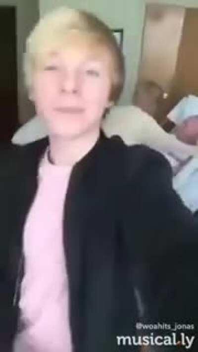 Since TikTok might be facing hard times, let's enjoy some classics while we can