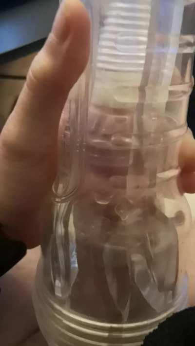 I need a goonette or a gooner to realise my goon juice before bed