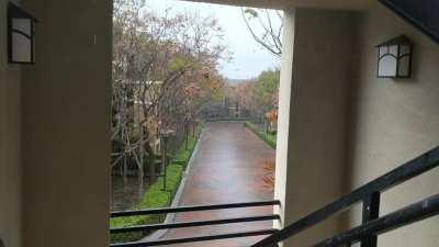 Just found this sub. Close your eyes and listen...