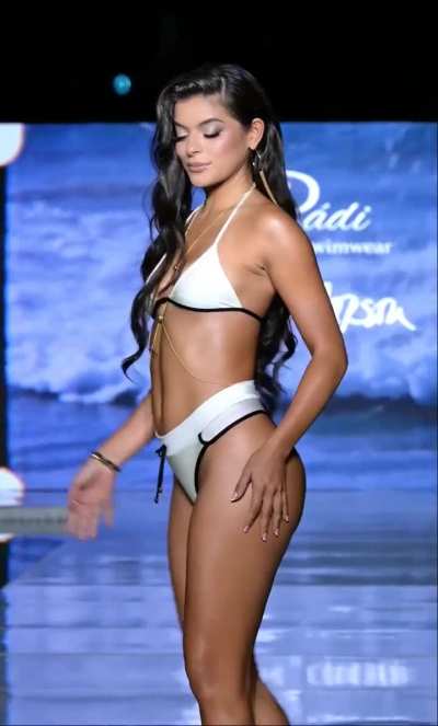 Andrea Valentina - Badi Swim, Miami Swim Week 2025