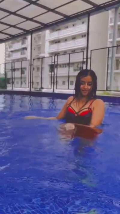 Sneha Mathew 🥵💦