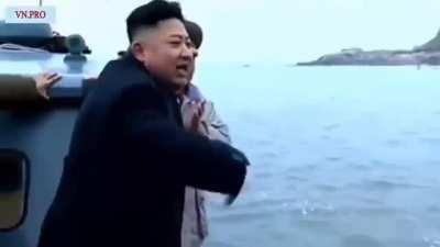 Unseen footage of apes cheering for DFV after he sells his GME positions