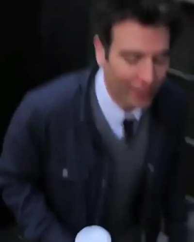 Here's a little of Ted explaining how they created moments of series in HIMYM Sets✨