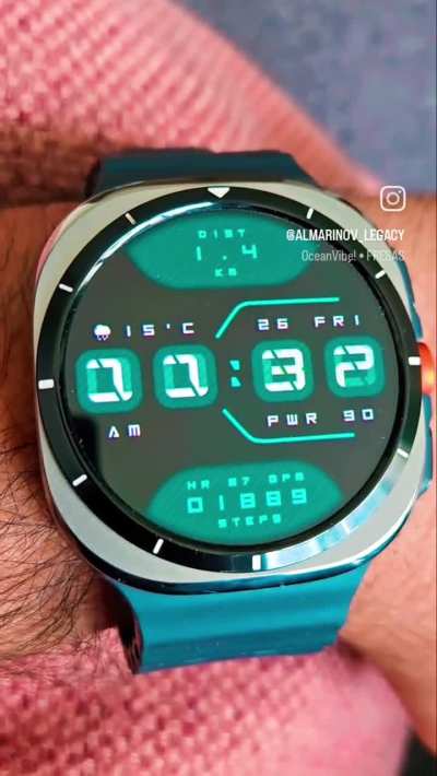 TILLA Remastered watch face available on Facer