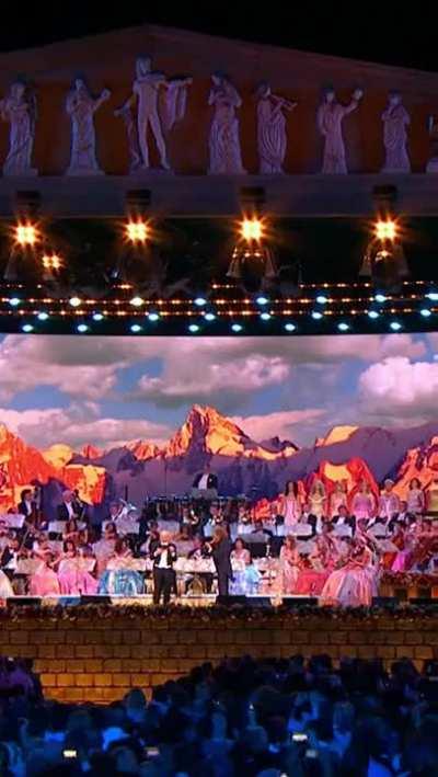 A legend cannot be forgotten 