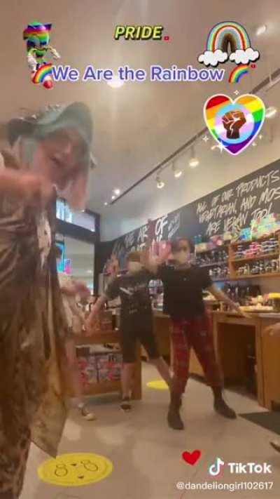 Remember back in the day when you sent you’re kids to the mall and the worst thing they’d find were the tiddy posters at spencer gifts?