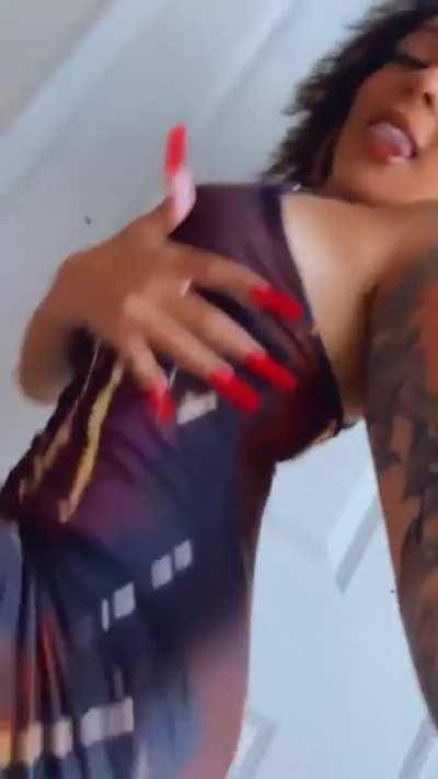 mariaaa_ foreign 💜💜💜