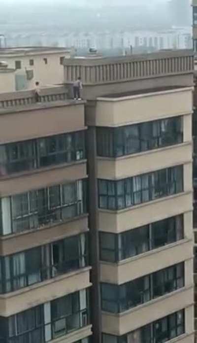 Когда в организме не хватает адреналина и мозгов...