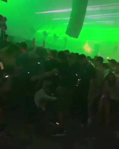 Guy got what he deserved for pushing in the back