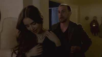 Getting Eaten Out in 'Emily in Paris'