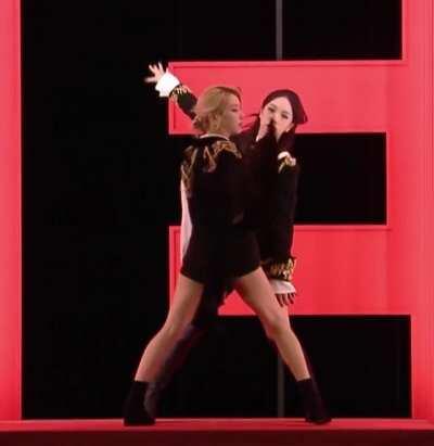 210110 - Mina and Chaeyoung