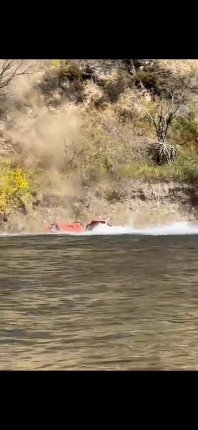 My underwater tractor people needs me