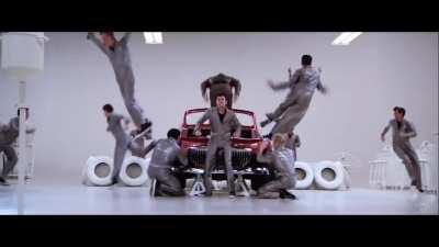 [160/80] Paradise In Grease (Grease, Coolio)