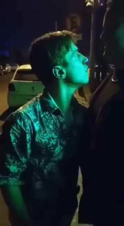 When you have to tilt your head 90 degrees just to look a guy in the eye…? Yeah, that’s not the person you should be dogging on