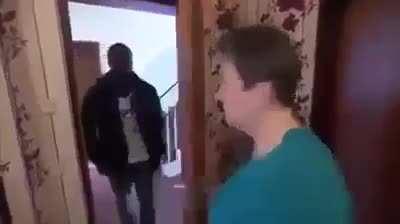 Modern depiction of Turkish envoy arriving at Constantinople demanding submisson. Byzantines refuse.