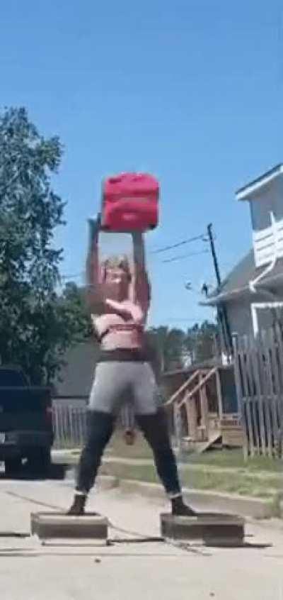 10/10 for performance. There you go, girl! Girl Power!