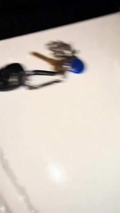 Cadou de rămas bun în Bolt