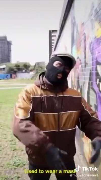 The posh drill rapper 🧐🎩☕️