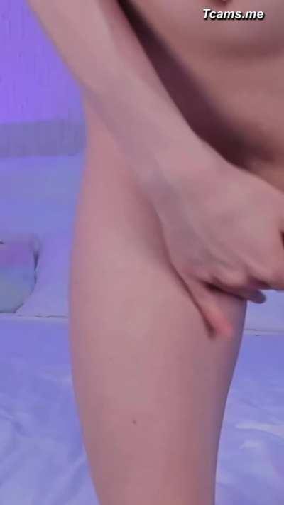 Do you like me twerking like this?