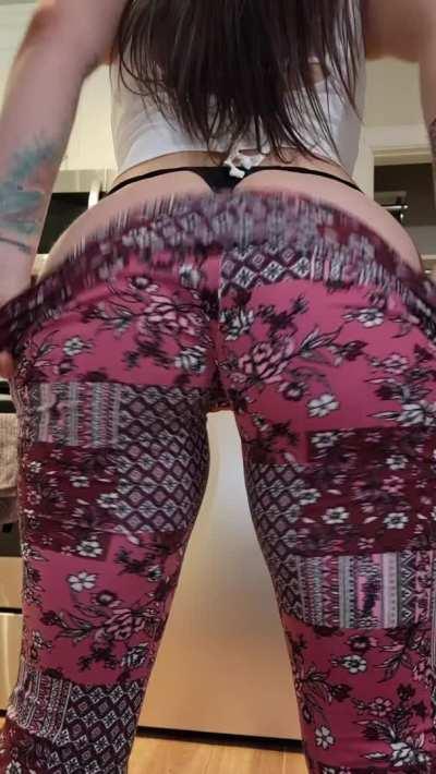 Anyone up? I just wanted to show you my ass