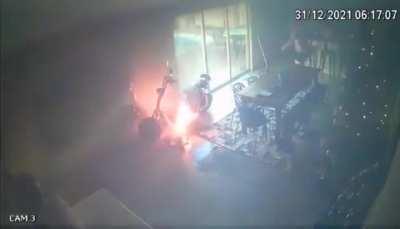 Electric scooter malfunctioning during recharge.