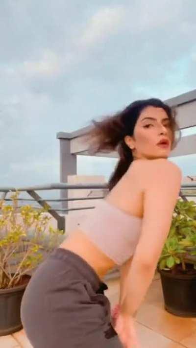 That Seductive Look🤤