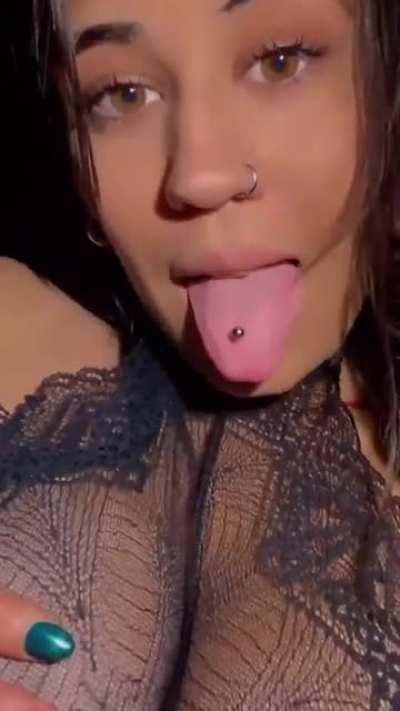 I'm just an innocent college student...