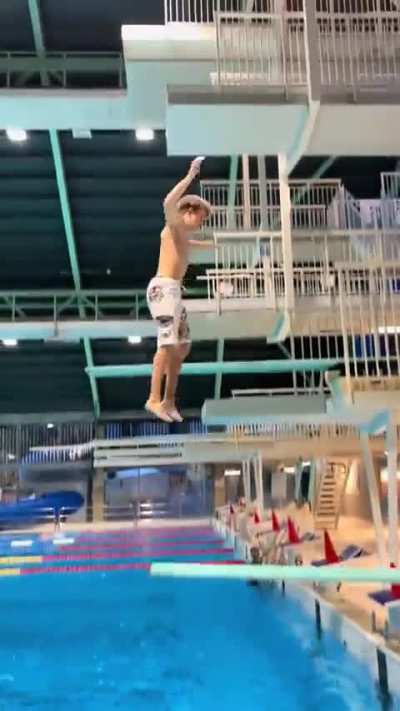 I don't know what it is, but this guy's got it