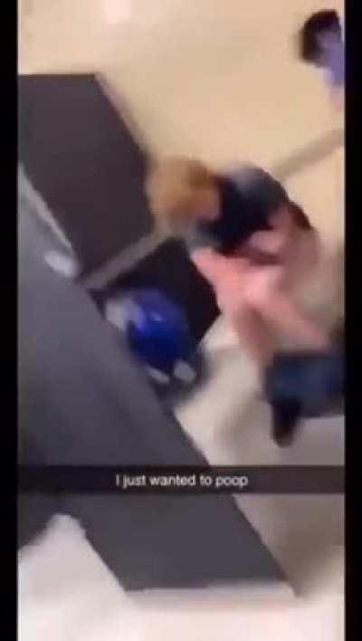 Что за жизнь, нигде нет уединения