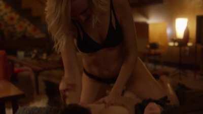 Malin Akerman & Kate Micucci - Easy S01E06 (2016)