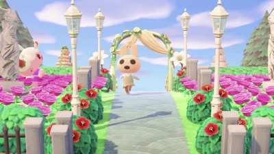 Caught Coco singing and dancing at the Rose Garden! She's so cute!