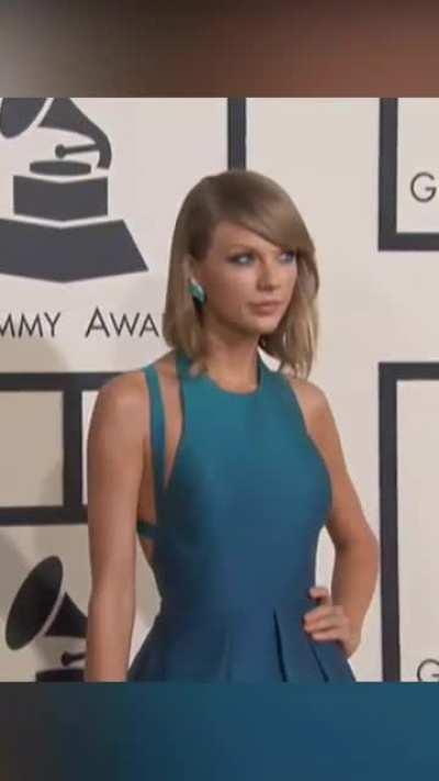 Taylor Swift at 57th Grammy Awards Red Carpet