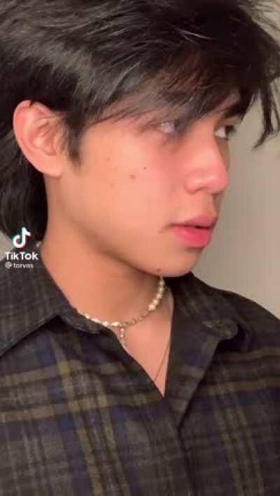 When he looked at me I looked away I am horribly embarrassed of this video