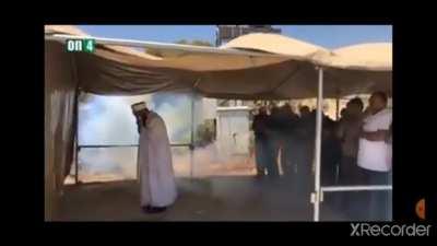 To pray in Palestine