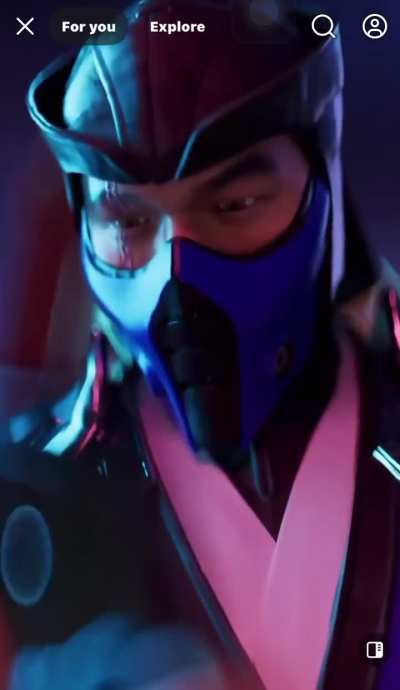 Sub-Zero doesn’t like Scorpion’s new shoes!