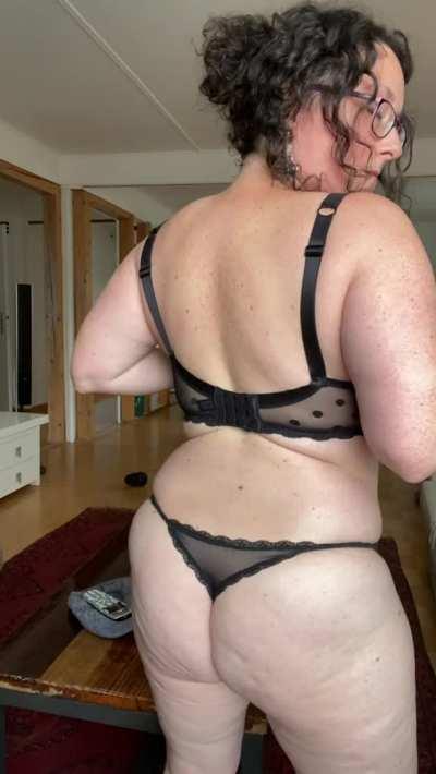 I’m looking for a place to sit, is your face available?