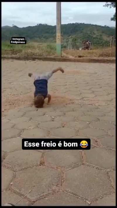 Pensa num freio bom