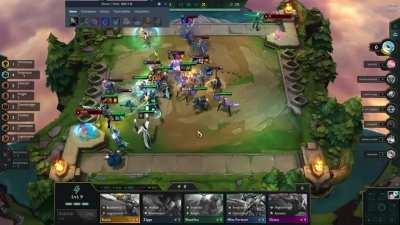 WHAT IS THIS GAREN BUILD (my whole team got oneshot)