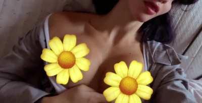 Best way for Mortals and simps to get a hard boner through my LEWD patreon content 🌶  